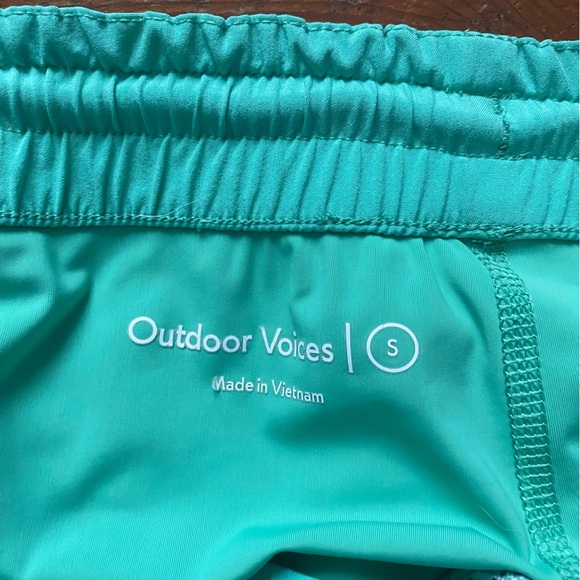 Outdoor Voices High Stride Shorts - Picture 3 of 3